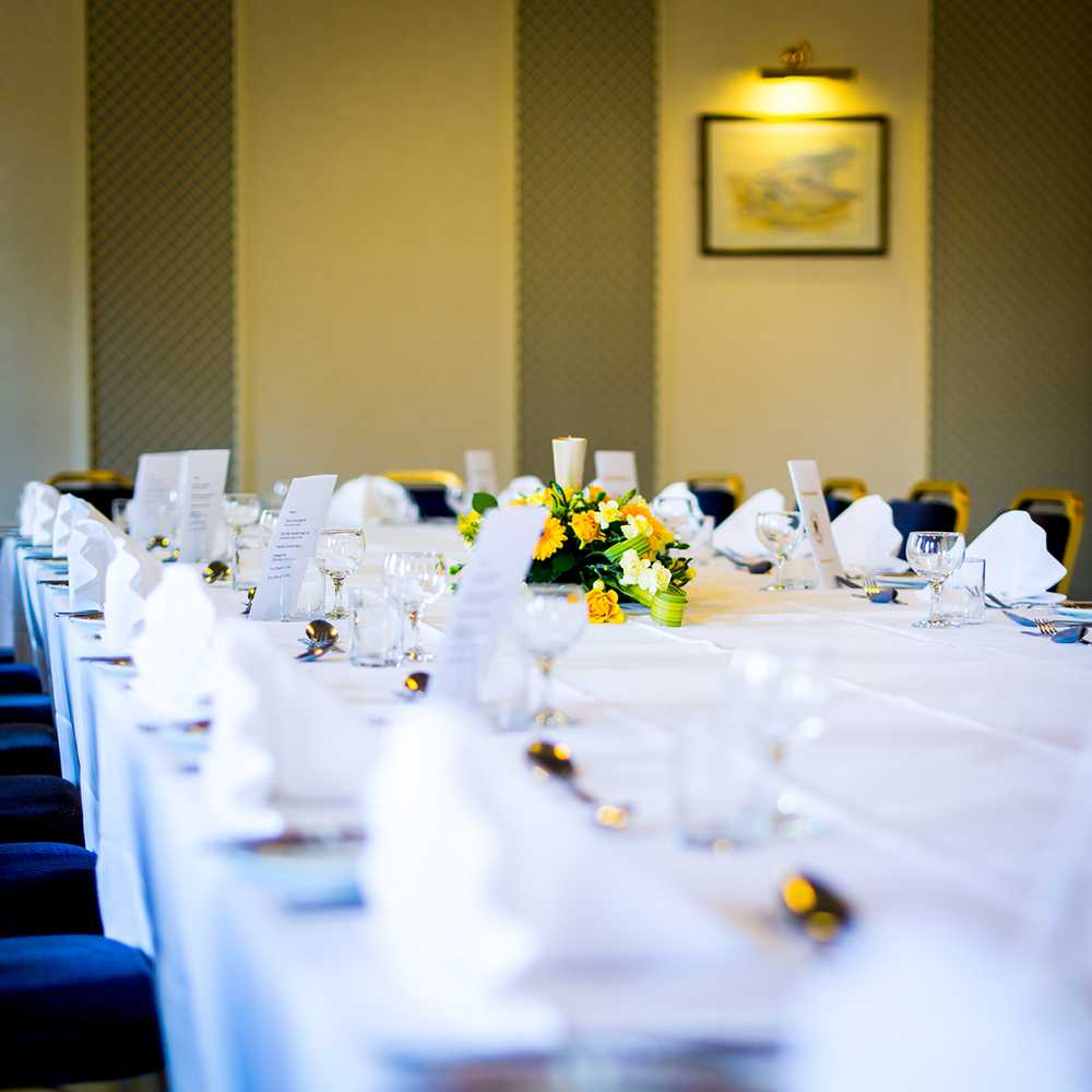 Private Dining Flowers