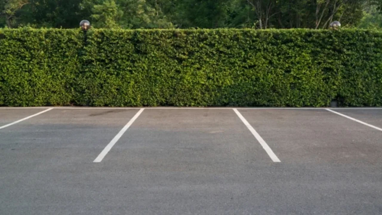 Parking Lot 1200x800